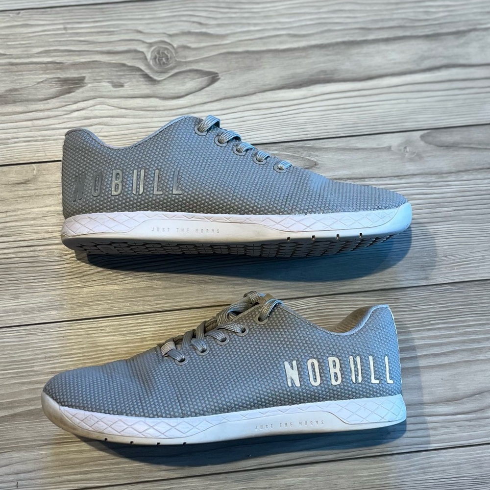 NO BULL - Women’s Outwork Sneakers, ‘Arctic Gray’, Size 8